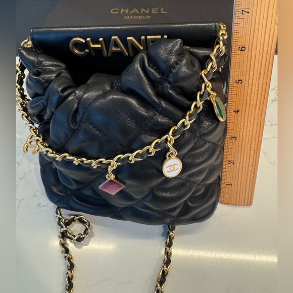 Chanel Makeup Bag crossbody purse chain CC black charm bucket bag pouch - Picture 9 of 13